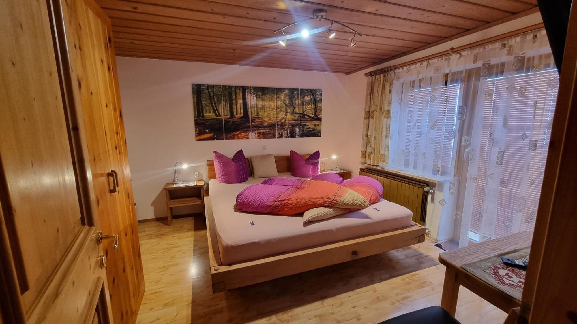 One-Bedroom Apartment Balcony,1634424692:JPEG